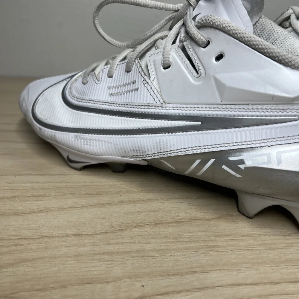 Nike Vapor Edge Elite‎ 360 2 size 11.5 Cleats White Metallic Silver. DA5457 101